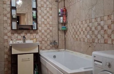 Аренда комфортных 2-комнатных апартаментов с гардеробной, 62 м², Констанца, Румыния